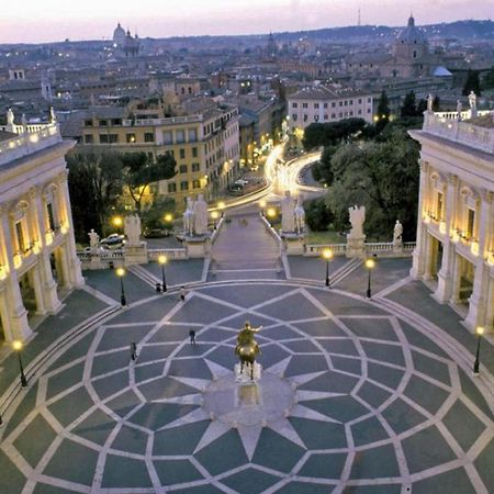 Interno 1 Ciampino Roma Luxury Apartment Con Balcone Екстер'єр фото